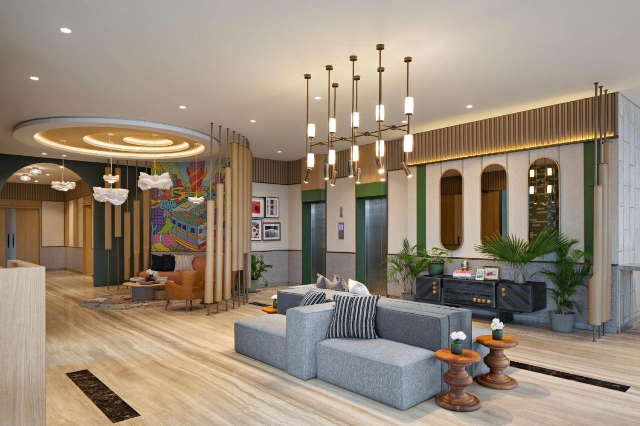 Maxonehotels At Kota Harapan Indah-Bekasi Bagian luar foto